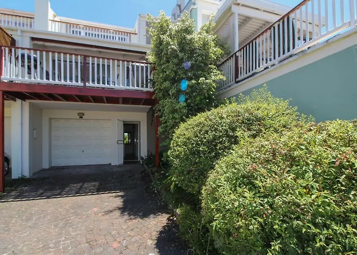 18 On Tides End Villa Knysna