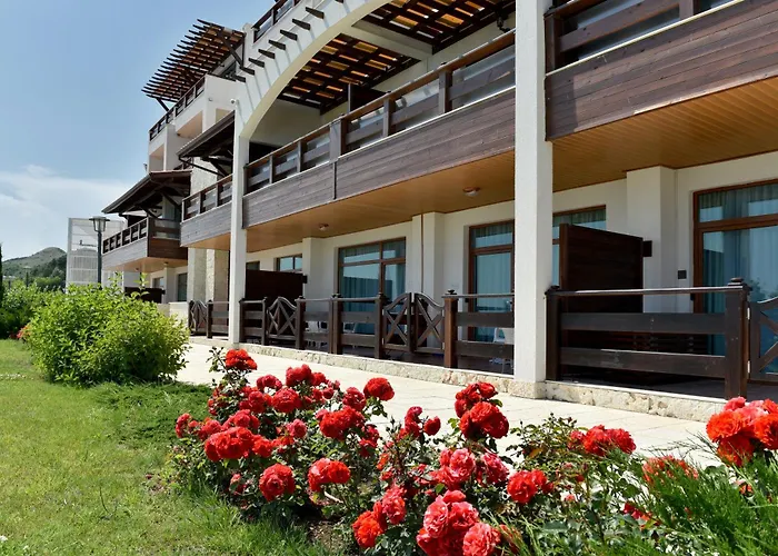 White Lagoon Resort Kavarna