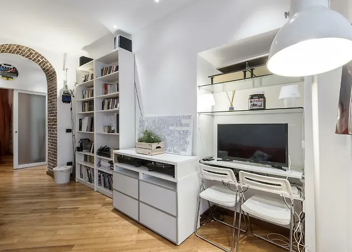 Beautiful And Happy Flat In Milan Center Apartment