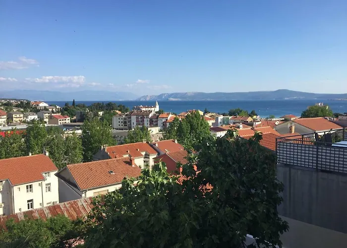 Central House Nona Crikvenica