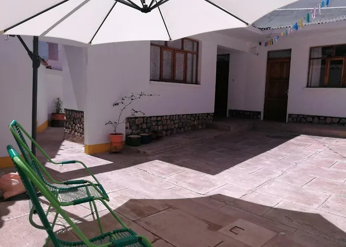 Charlies Place Sucre
