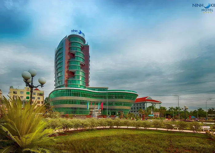 Ninh Kieu Riverside Hotel Can Tho