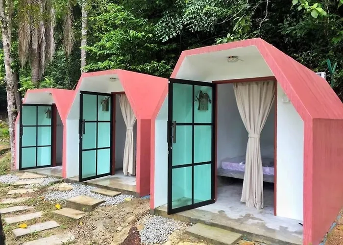 Eco Capsule Resort Teluk Bahang