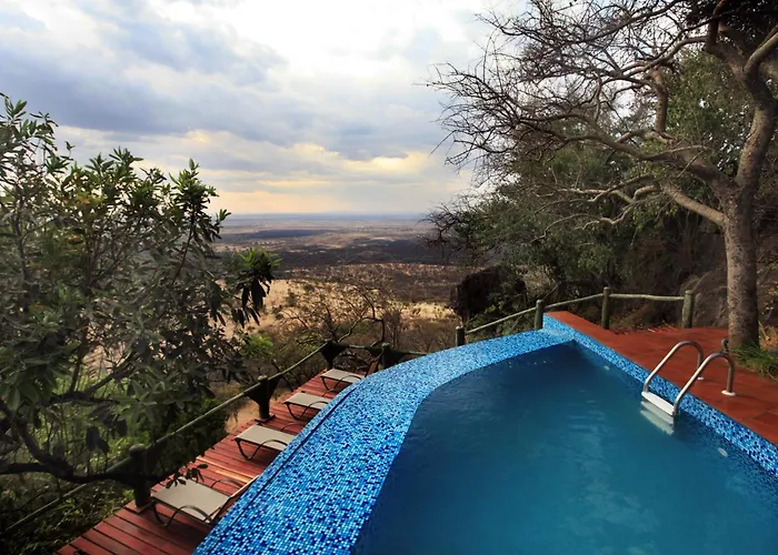 Mbali Mbali Soroi Serengeti Lodge Banagi