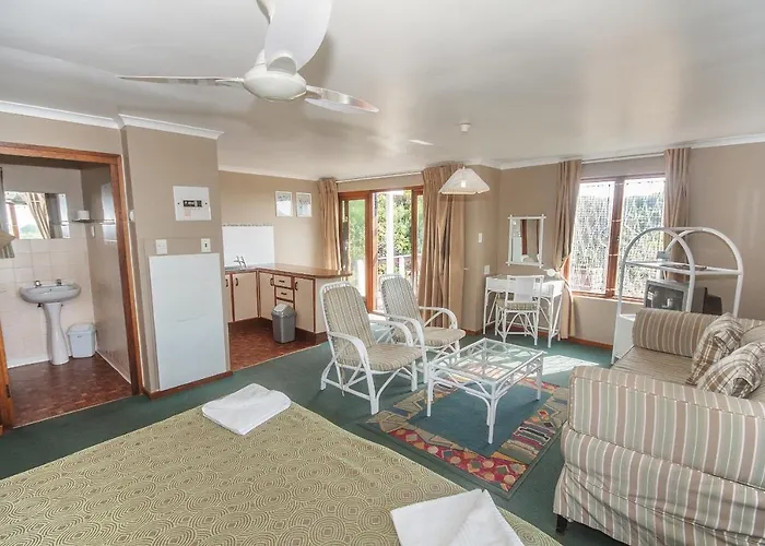 Pine Lodge Resort Port Elizabeth