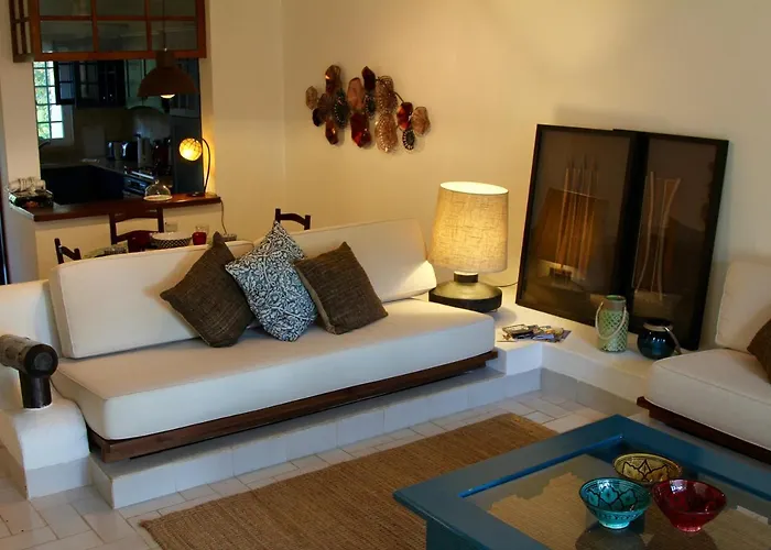 Authentic & Tranquil Villa Cascais