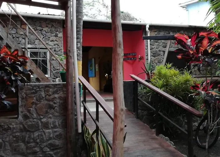 Galapagos Morning Glory Hostel Puerto Ayora 
