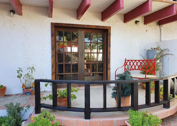 Hacienda Rancho Santini Bed & Breakfast Raulis