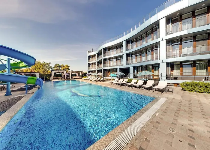 Sky River Club Complex Kyiv