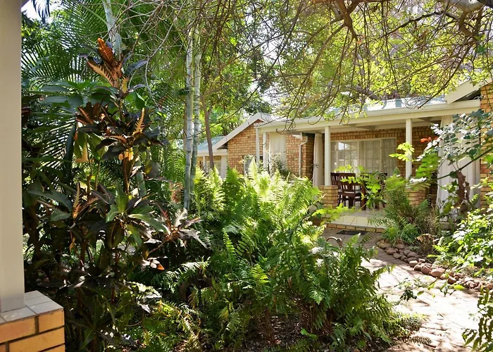 Chobe River Cottages Kasane