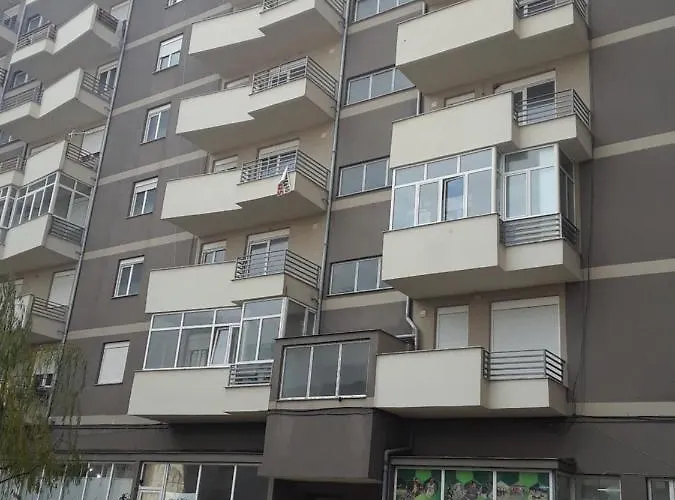 Apartmen Roza Korce