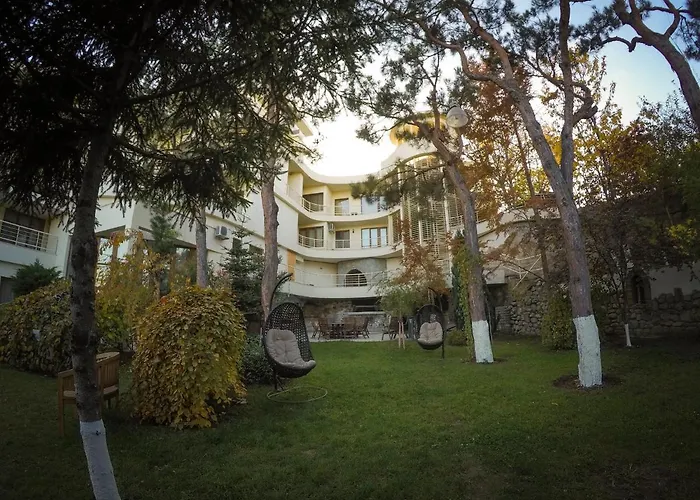 Hotel Beaumonde Garden Tbilisi