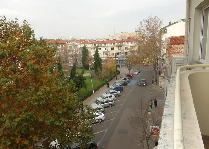 Luxury Versailles Apartments Center Opera Burgas