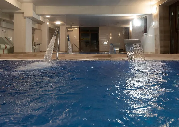 Zornica Hotel Kazanlŭk