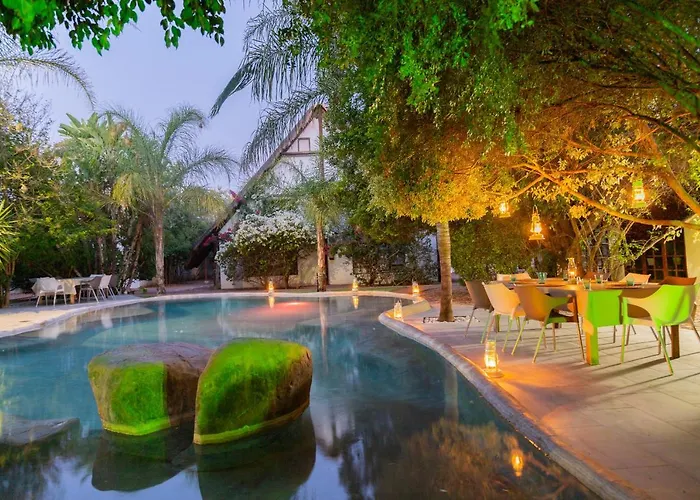Out Of Africa Town Lodge Otjiwarongo