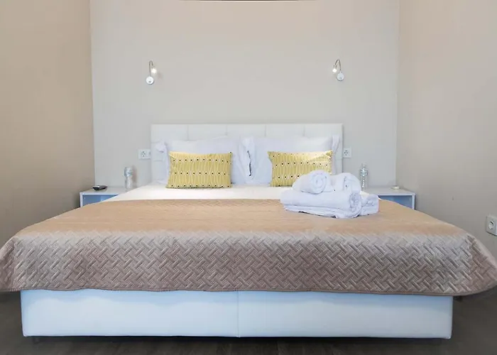 Просторная Однокомнатная Жк Счастливый Apartment Dnipro