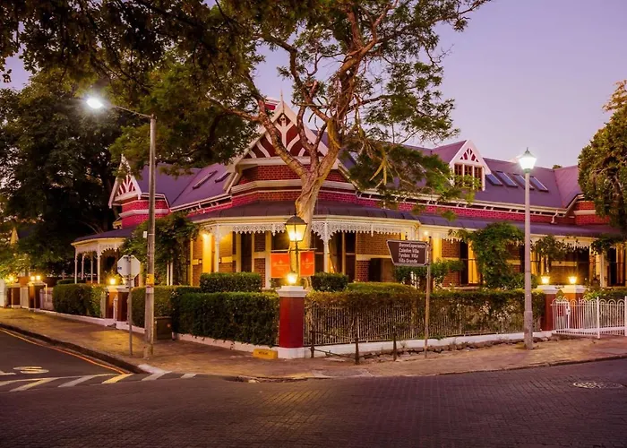 Roosenwijn Guesthouse Stellenbosch