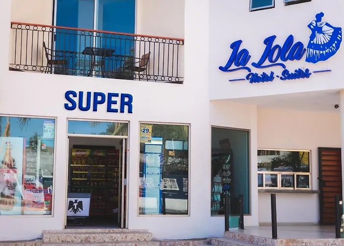 La Lola Hotel & Suites Mazatlan