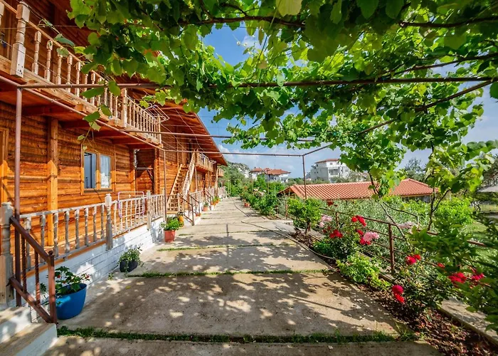 Guest House Luiza Borsh